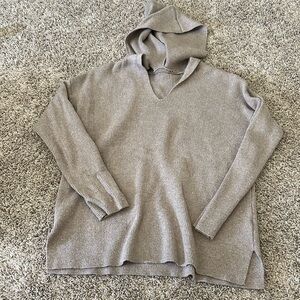 Hooded Sweater